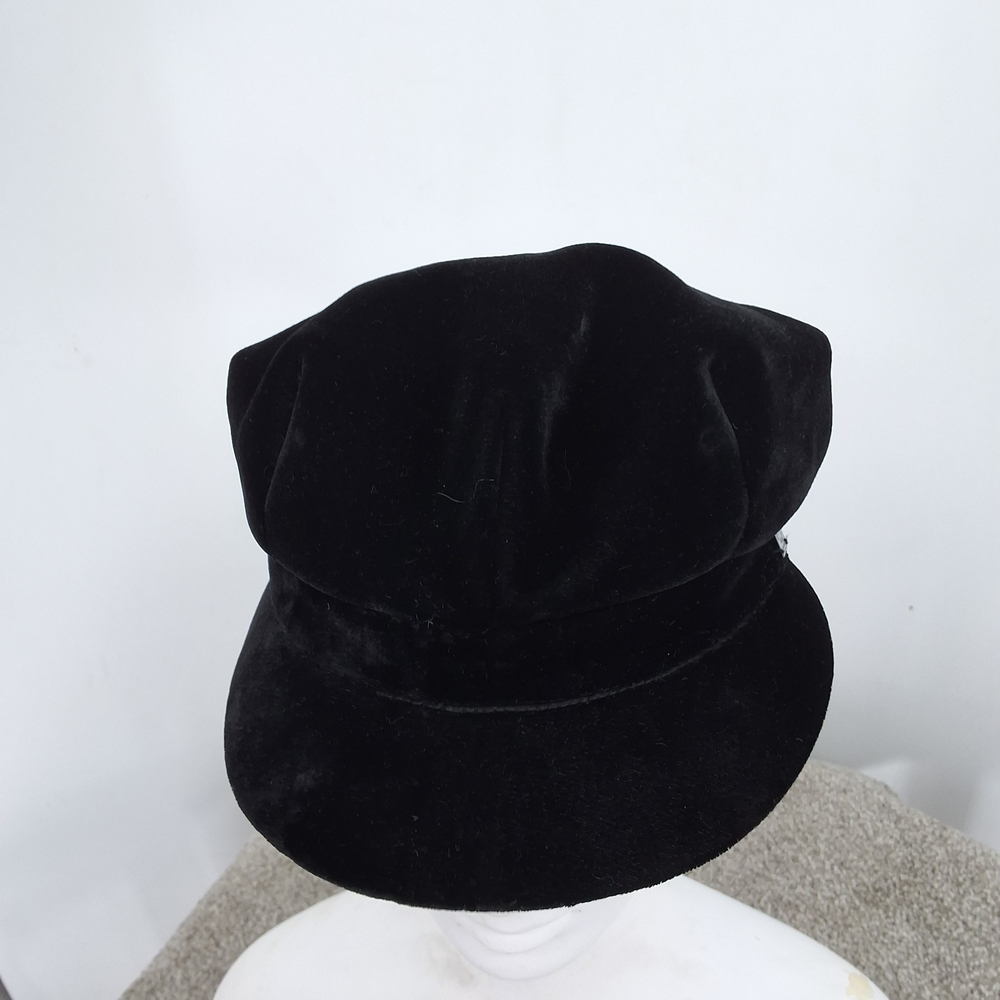 Burberry Black Velvet Newsboy Cap Medium - Picture 2 of 6